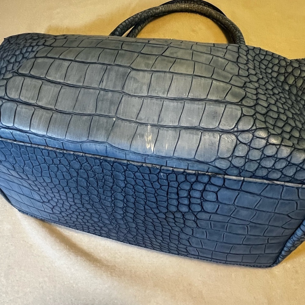 Laurel Blue Croc Embossed Leather Shoulder Bag Tassel Accent - Picture 6 of 6